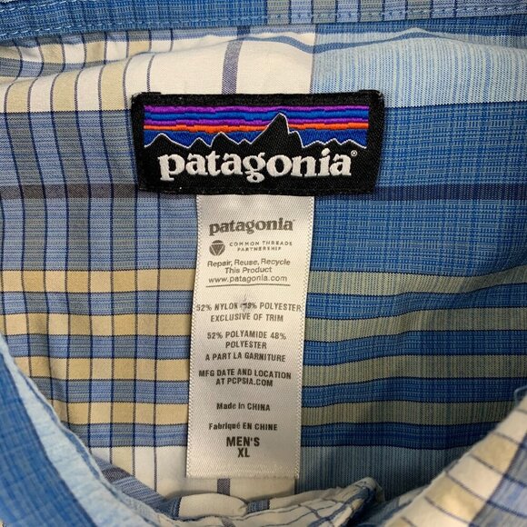 Patagonia Mens Shirt XL Blue Plaid Button Up Short Sleeve Nylon Blend Outdoor - Picture 3 of 7